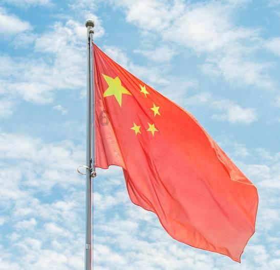 女朋友不让我看他朋友圈什么情况？